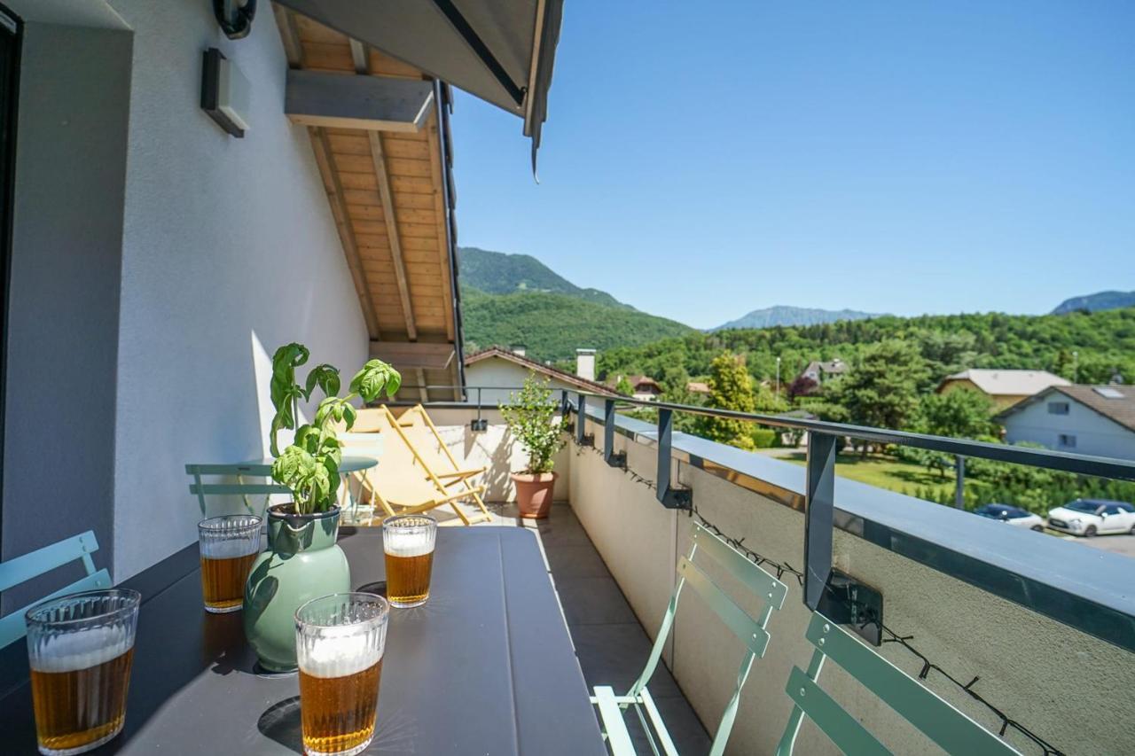 The Azalea Beautiful Quiet Apartment For 4 People! Doussard Bagian luar foto